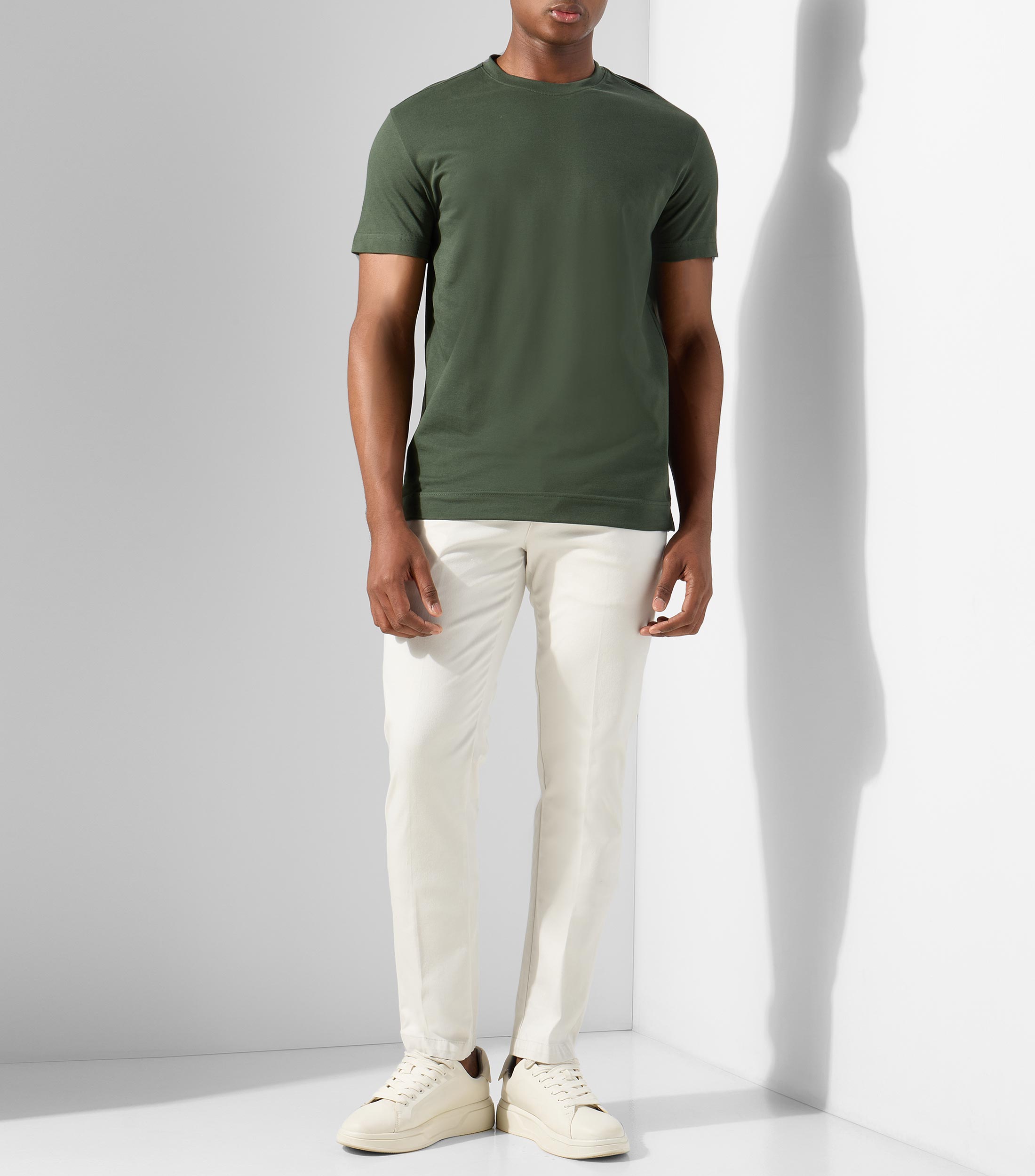 Playera cuello redondo manga corta lisa Hombre